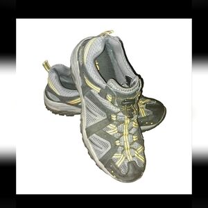 Nevados Women Grey & Yellow 8.5 Hiking Shoes Athletic Sport Low Top SB2#5